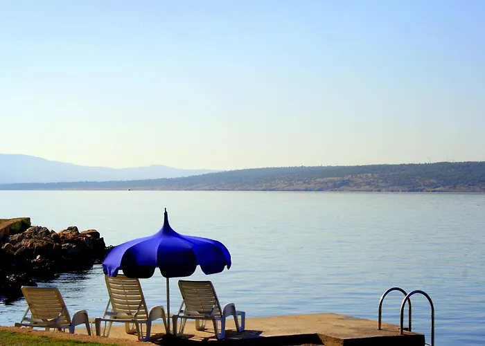 Apartment In Near The Sea *